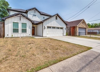 1805 Nomas Street - Photo 1
