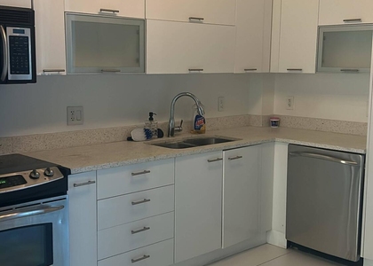 133 Ne 2nd Avenue - Photo 1