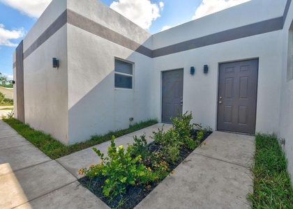1177 Ac Evans Street - Photo 1