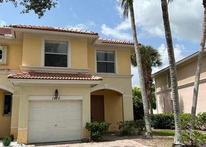 1412 Seminole Palms Drive - Photo 1