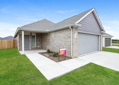 2002 Redwood Lane - Photo 1