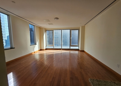 32nd St. and Fifth Ave. - Photo 1