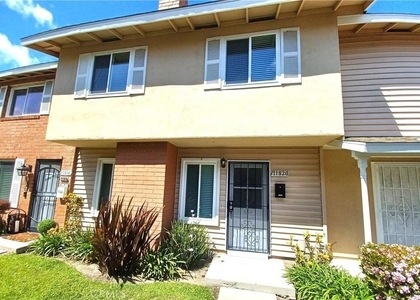 11820 Gloxinia - Photo 1