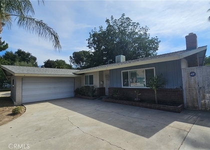 3469 N F - Photo 1