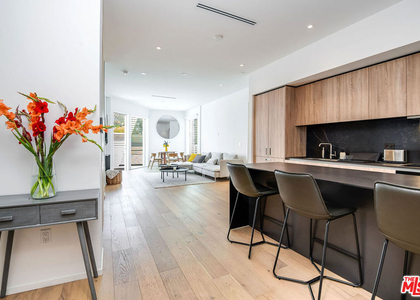 1030 N Kings Road - Photo 1