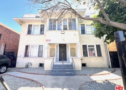 156 W 32nd Street - Photo 1