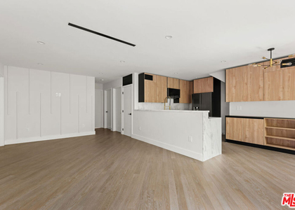 1450 S Crescent Heights Boulev - Photo 1