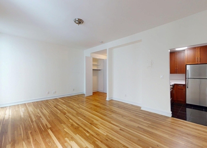 East 12th Street - Photo 1