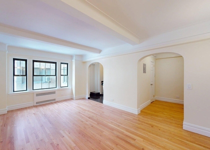 Christopher Street - Photo 1