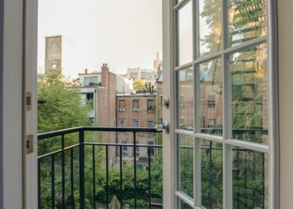 W 21st St. - Photo 1