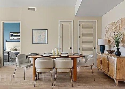 Neptune Avenue - Photo 1
