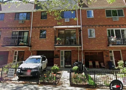 41-22 40st - Photo 1