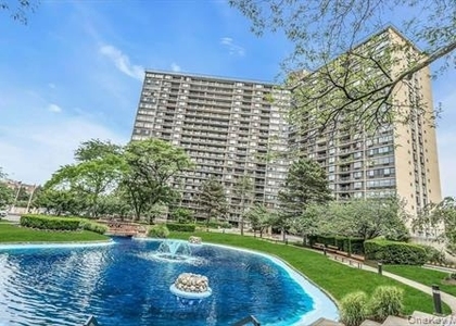 2 Bay Club Drive - Photo 1