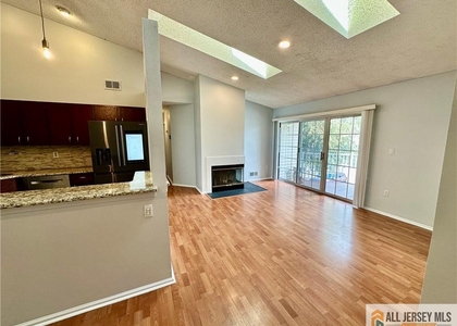 111 Lindsey Court - Photo 1