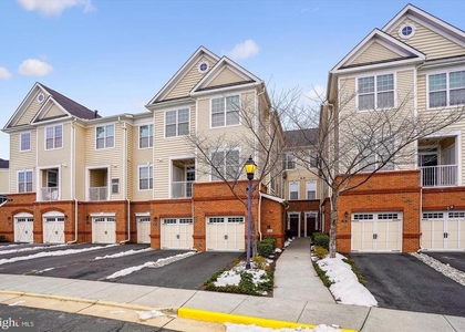 43031 Foxtrail Woods Terrace - Photo 1