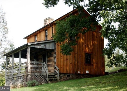 12498 Crest Hill Road - Photo 1