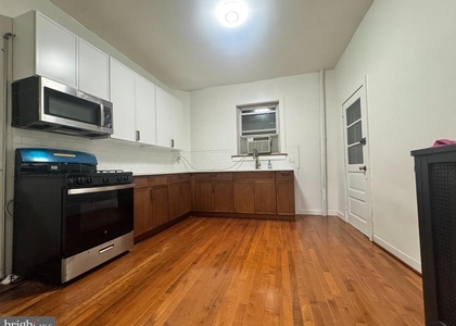 1313 S 9th Street - Photo 1