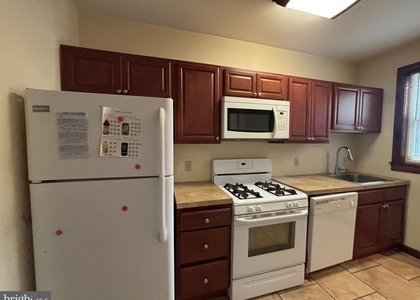 1824 W Diamond Street - Photo 1
