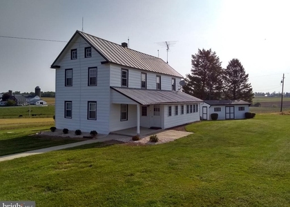442 Green Lane - Photo 1
