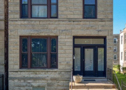 1649 W Garfield Boulevard - Photo 1