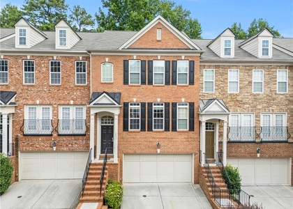 2844 Loftview Square - Photo 1