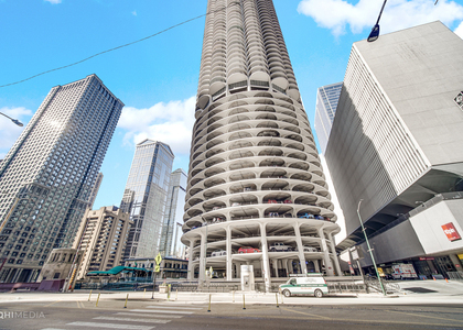 300 N State Street - Photo 1