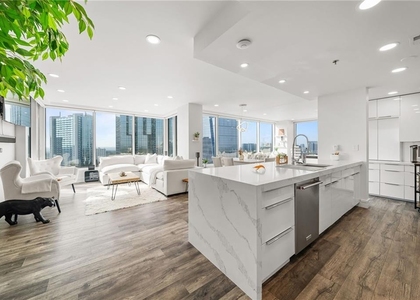 3338 Peachtree Road - Photo 1