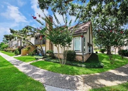 742 Country Place Drive - Photo 1