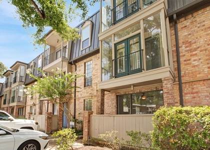 2475 Underwood Street - Photo 1