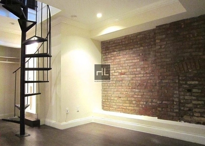 Hudson Street - Photo 1