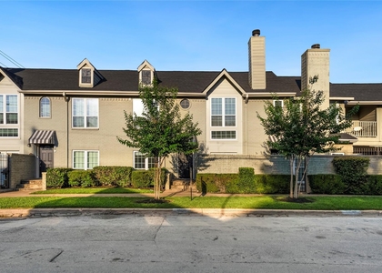 2213 Stanford Street - Photo 1