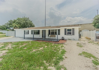 5817 E 30th Avenue - Photo 1