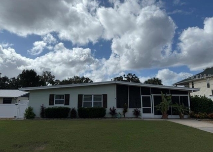 1920 Nw 18th Street - Photo 1