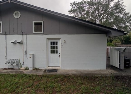 803 Nw 40th Avenue - Photo 1