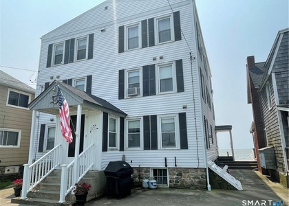 39 Pepperidge Avenue - Photo 1