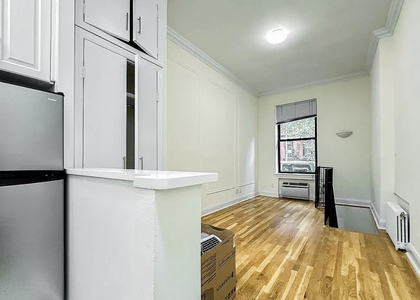 210 East 83rd Street - Photo 1