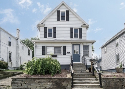 315 Hill Ave - Photo 1