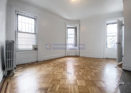 936 West End Avenue - Photo 1