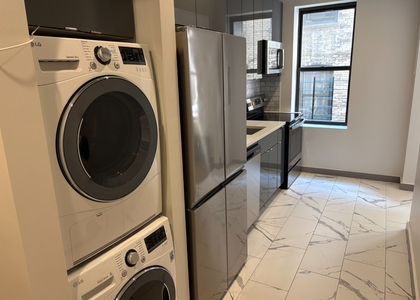 West 175th Street and Broadway - Photo 1