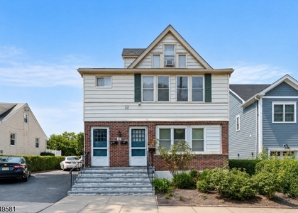 30 Aubrey St - Photo 1