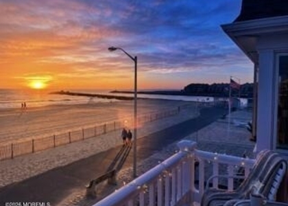 419 Beach Front - Photo 1