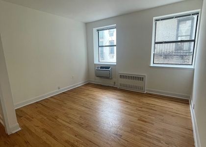 East 12th Street - Photo 1
