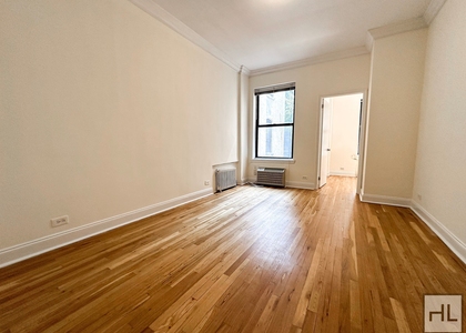 East 83 Street - Photo 1