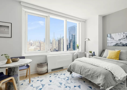 West 38th Street - Photo 1