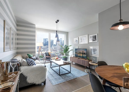 West 42nd Street - Photo 1