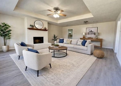 528 Post Oak Lane - Photo 1