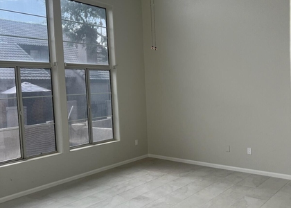 1125 W Sandy Banks -- - Photo 1