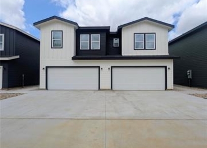 3501 E Renfro Street - Photo 1