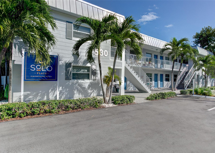 530 S Federal Highway - Photo 1