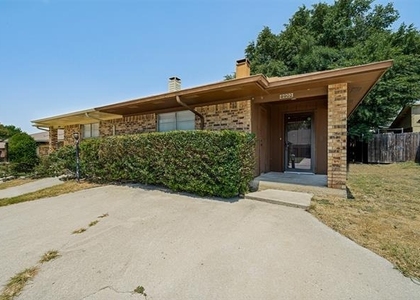 8902 Marilyn Drive - Photo 1